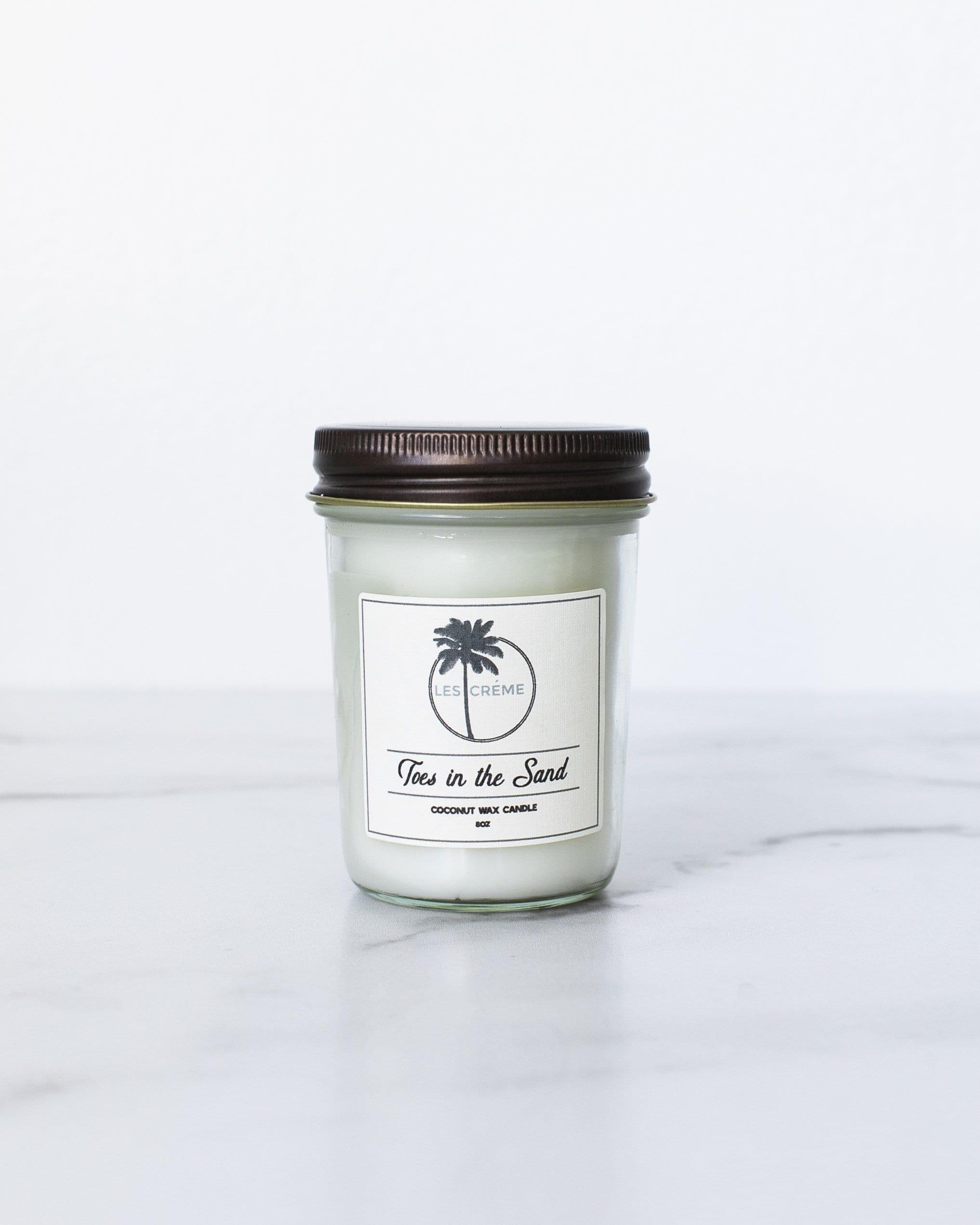 Toes in the Sand | Coconut Wax Candle | Toxin-Free | Citronella, Eucalyptus, Honeysuckle & Jasmine | Les Crème
