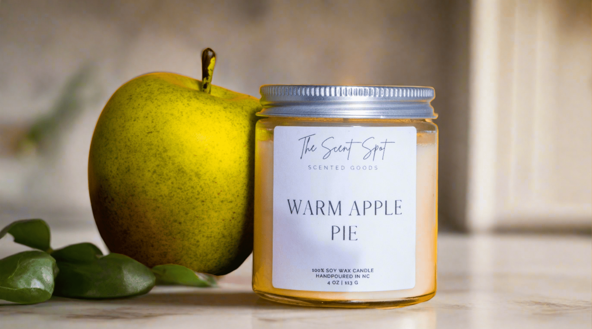 Warm Apple Pie Soy Wax Candle | 100% Soy | 4 oz & 10 oz | Fall Collection | Orange, Bourbon & Maple | The Scent Spot