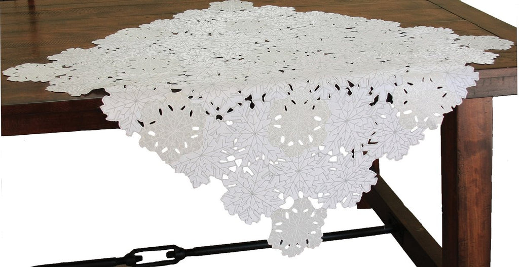 Shimmer Snowflake Table Topper
