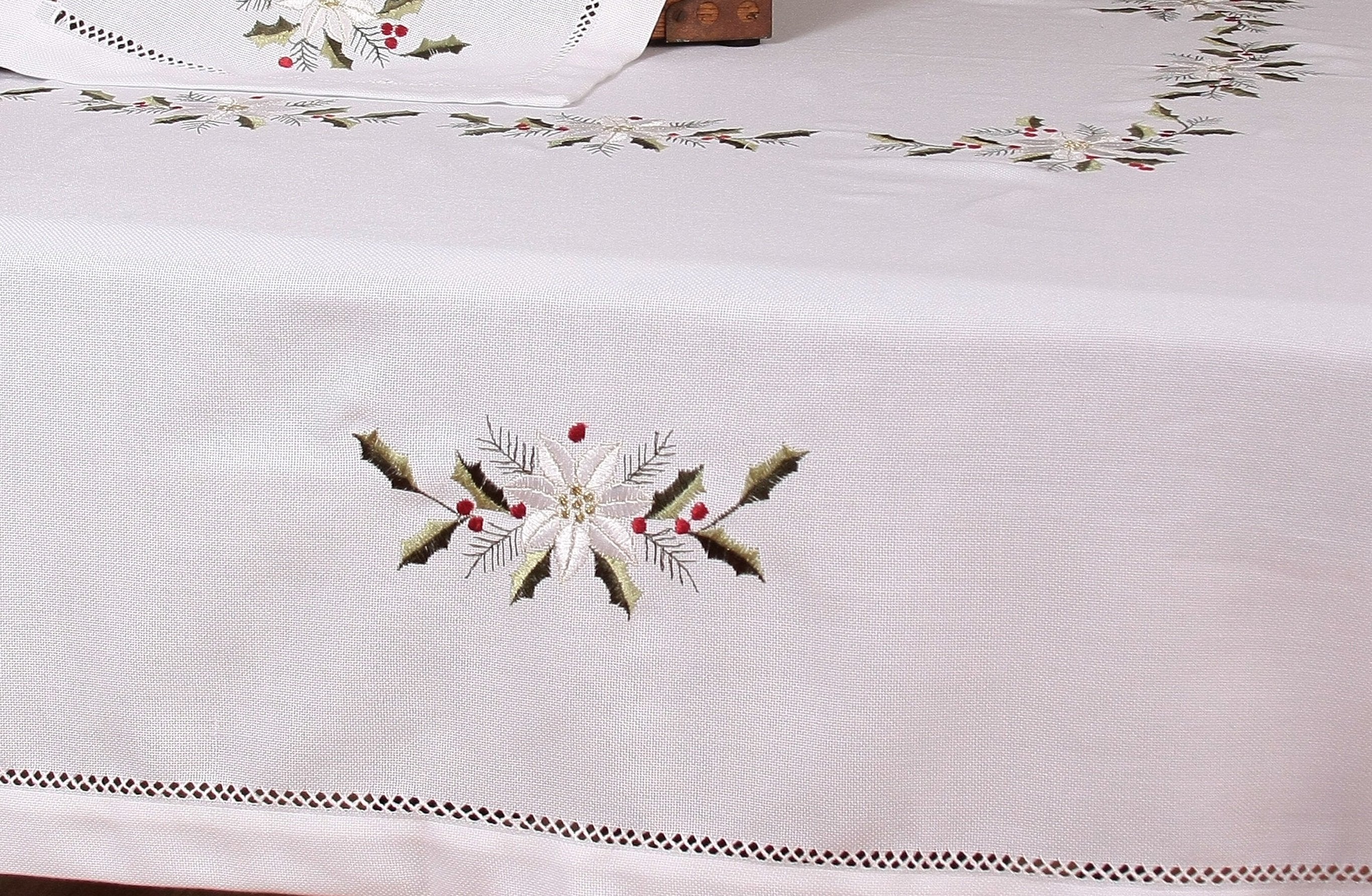 Country Poinsettia White Poliviscose Tablecloth