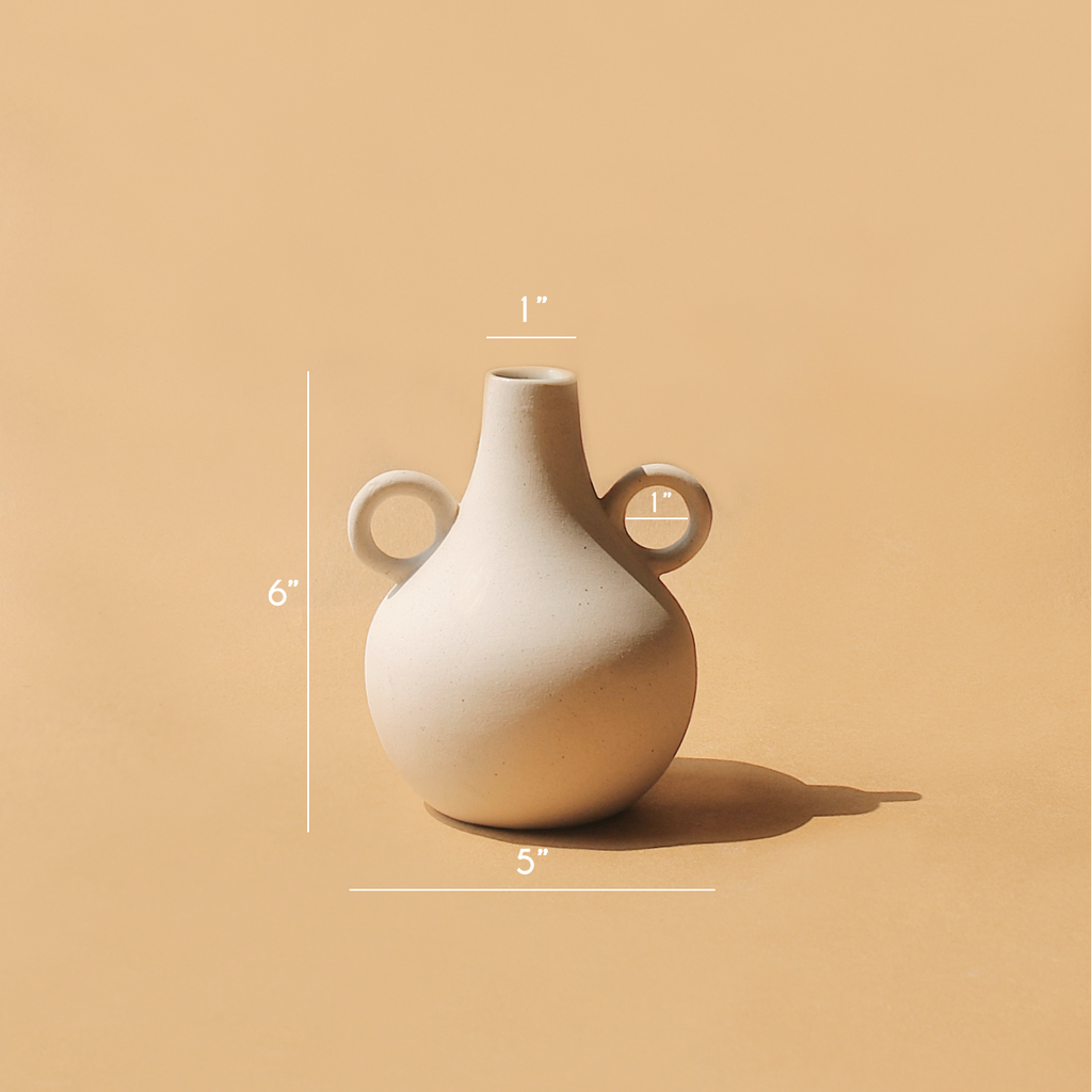 Belly Ceramic Vase | Ancient-Inspired Sculpture | Dried Flowers | Black, Terracotta & Off-White