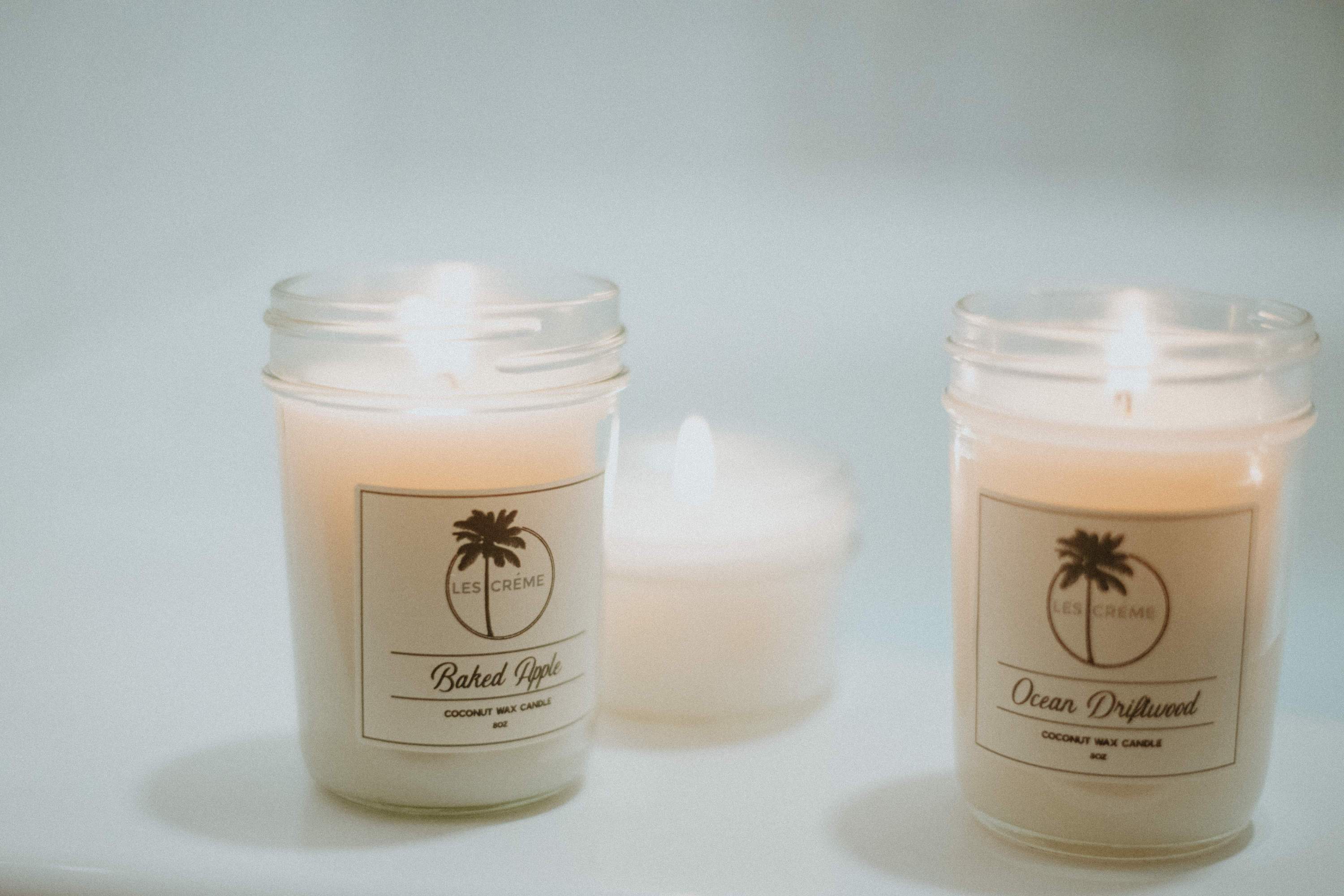 Baked Apple Coconut Wax Candle | Toxin-Free | Cinnamon, Nutmeg, Clove, Orange & Cedarwood | Les Crème