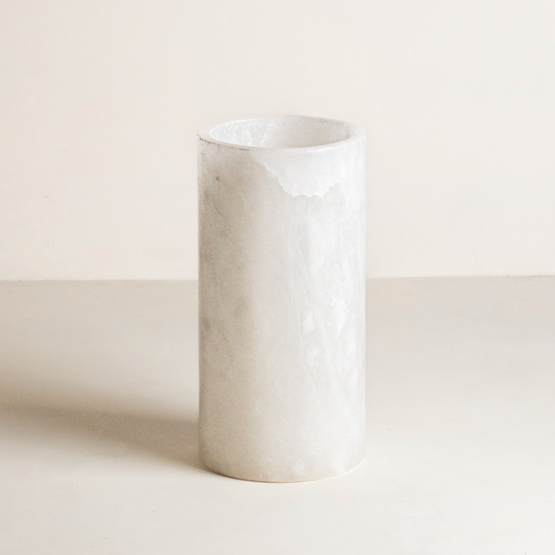 Santo Alabaster Tall Vase – Hand-Sculpted Natural Stone