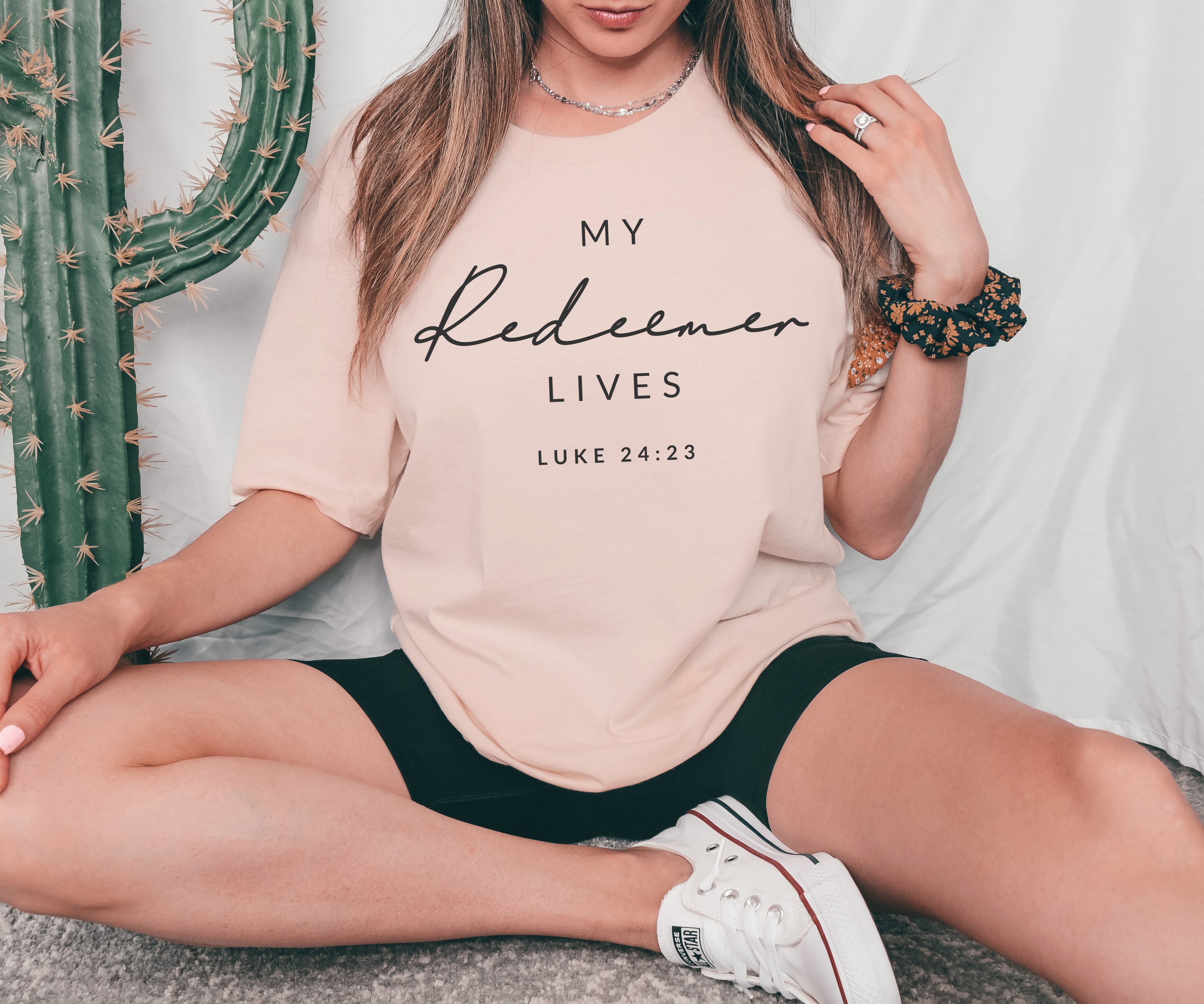 My Redeemer Lives T-shirt