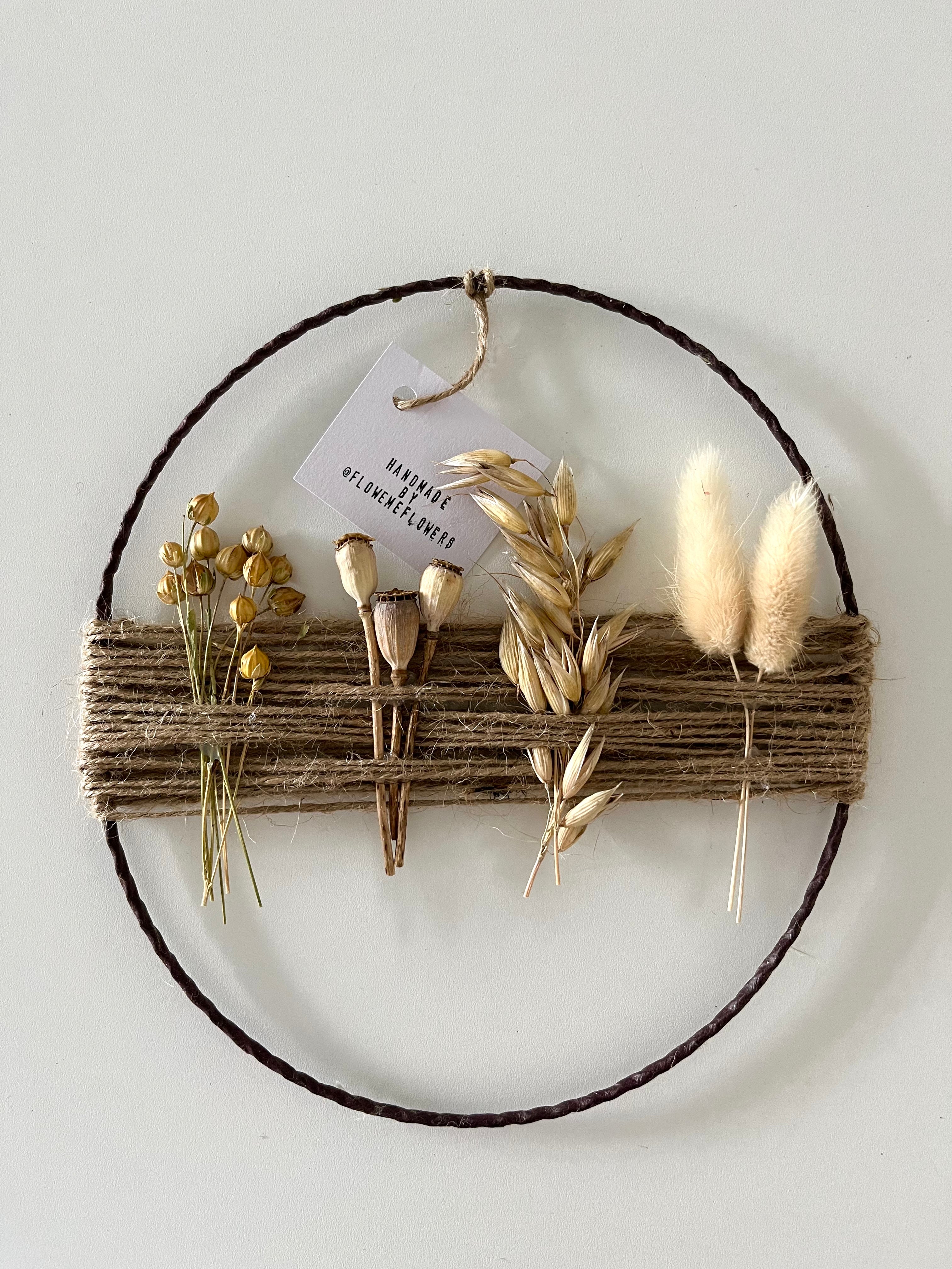 Minimalist Dried Flower Wreath — Natural Jute Cord