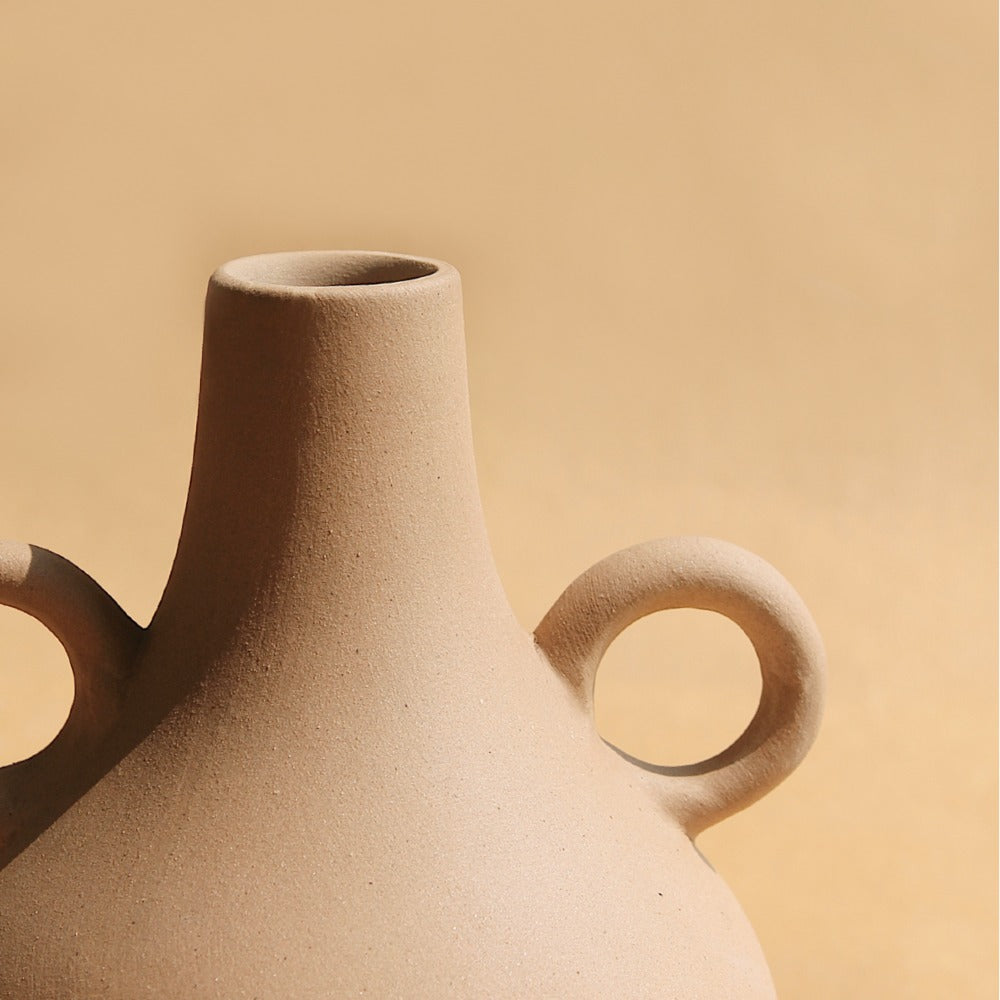 Belly Ceramic Vase | Ancient-Inspired Sculpture | Dried Flowers | Black, Terracotta & Off-White