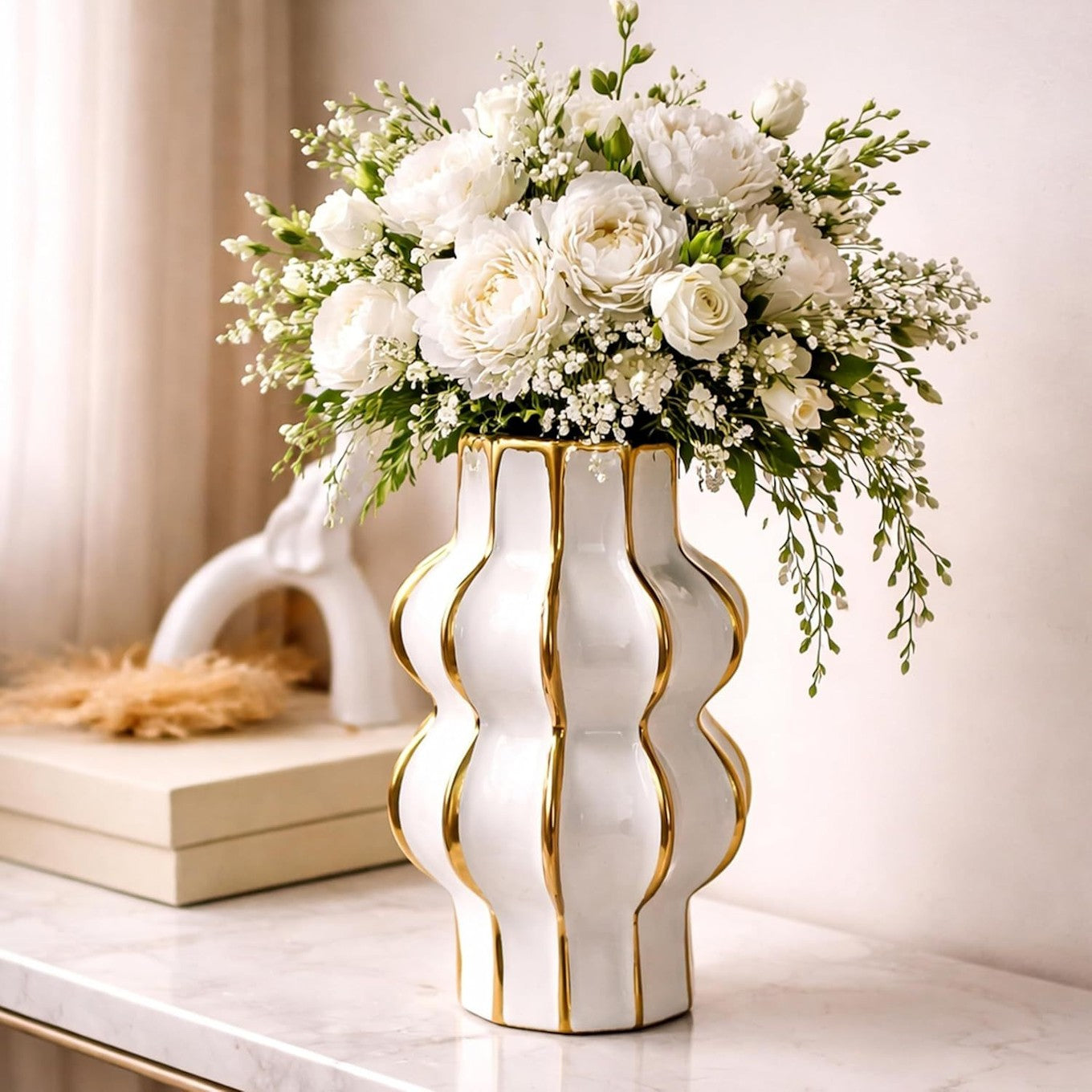 Decorative Centerpiece Vase — Dining Table Statement Piece