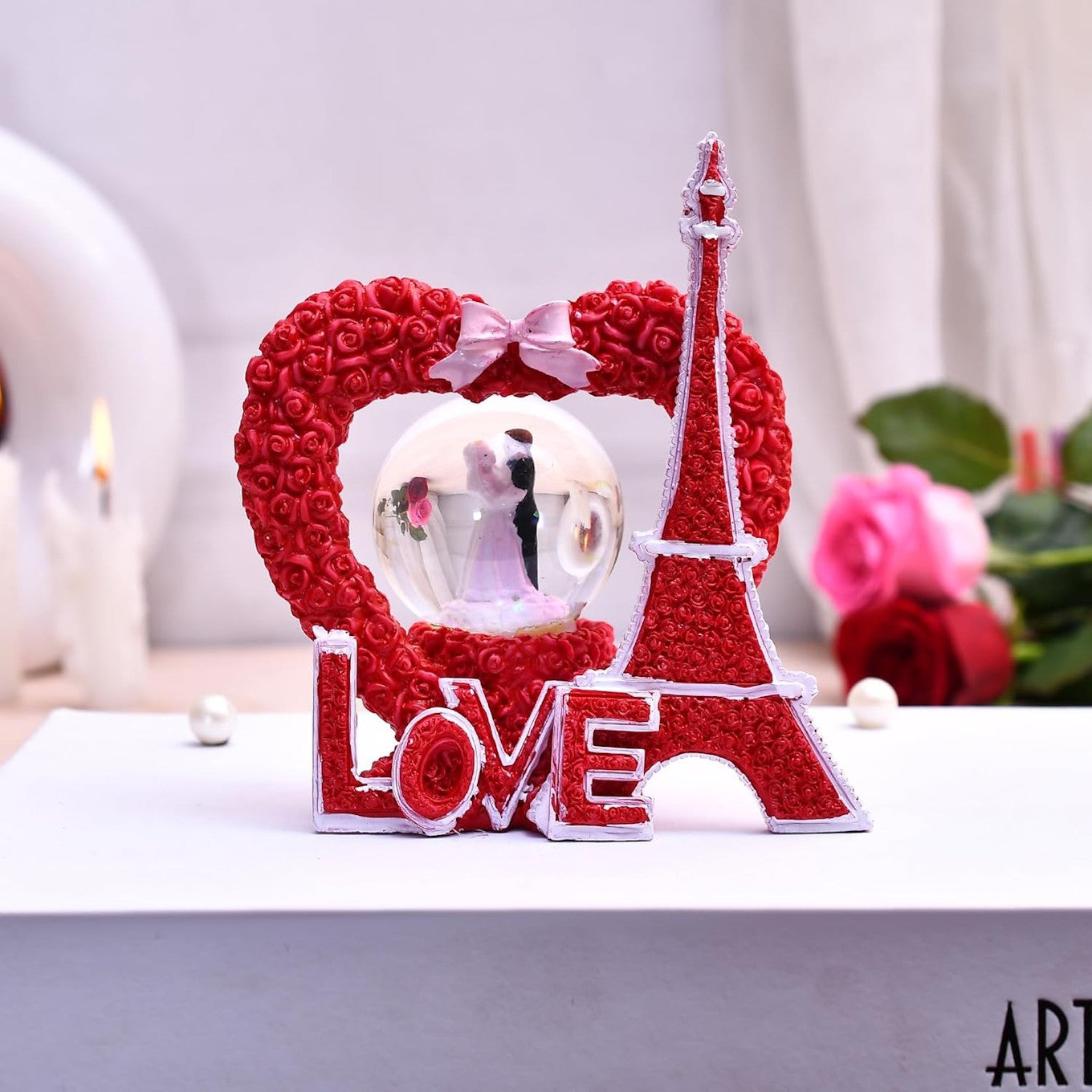 Lighted Romantic Couple Valentine Showpiece