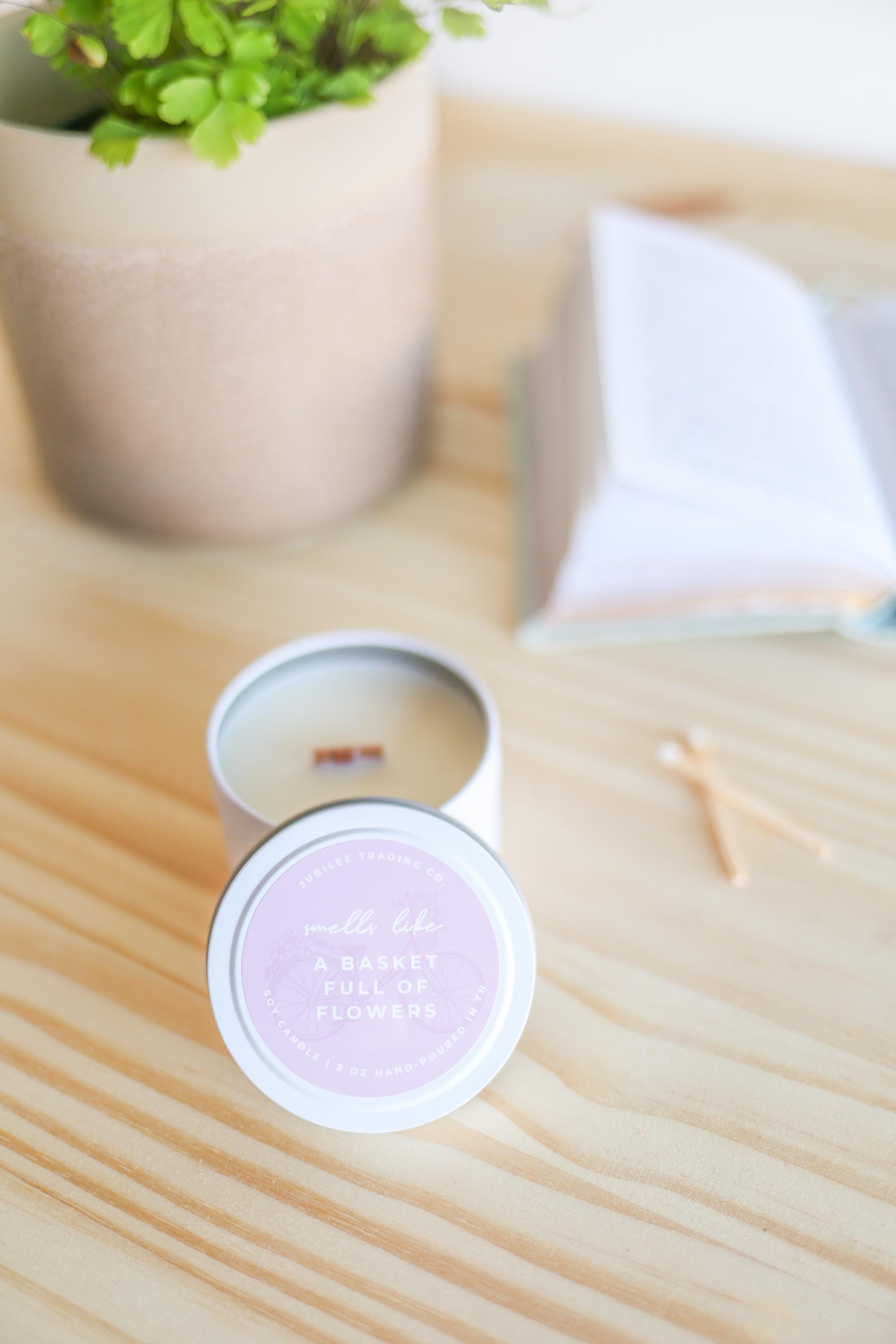 "A Basket Full of Flowers" Soy Candle | Natural Soy Wax | Crackling Wooden Wick | Fresh Floral, Coconut & Sandalwood | Highland Ridge Decor