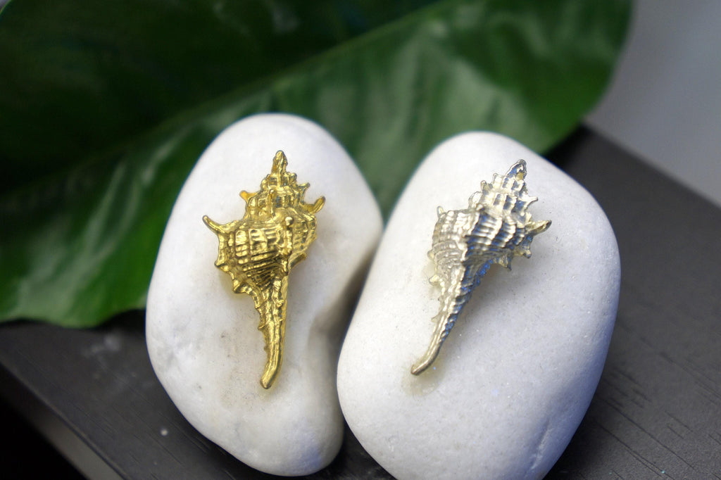 Nature Lover’s Sea Shell Statue, Miniature Home Decor (Handmade)
