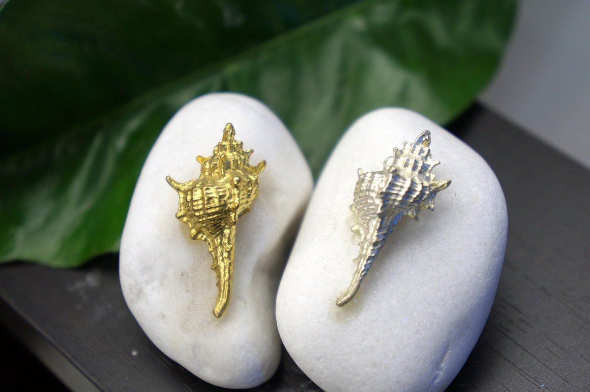 Nature Lover’s Sea Shell Statue, Miniature Home Decor (Handmade)