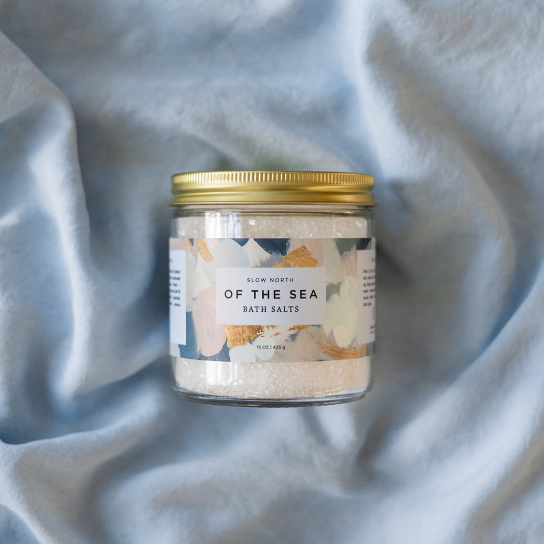 Eucalyptus Of The Sea Bath Salts | 15 oz Glass Jar | Eucalyptus, Lavender & Peppermint Essential Oils | Epsom & Sea Salt | Slow North