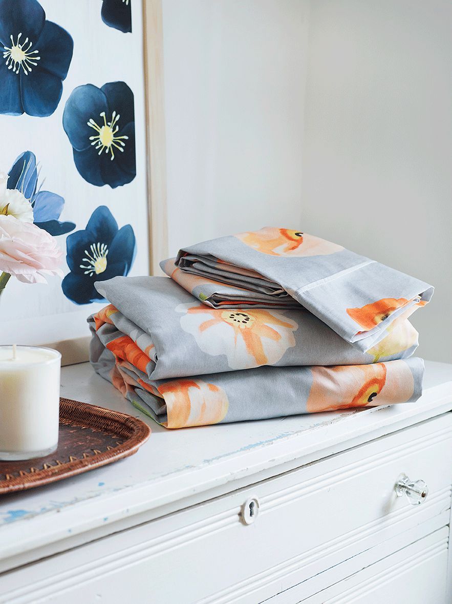 Sheet Set: Peach Poppies on Grey