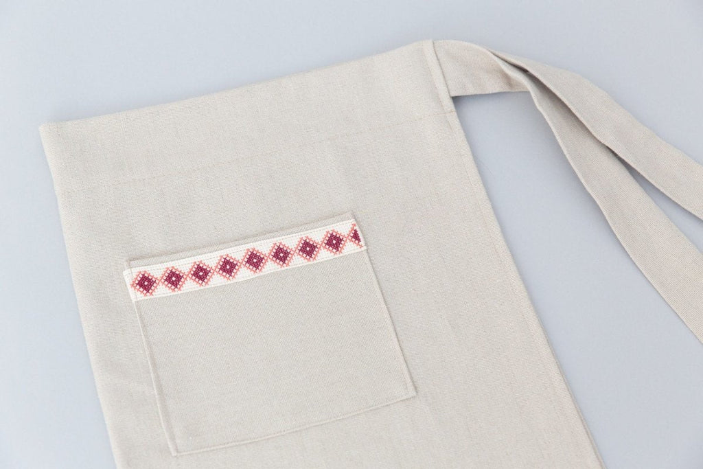 Farah Mediterranean Tatreez Half Apron - Cream